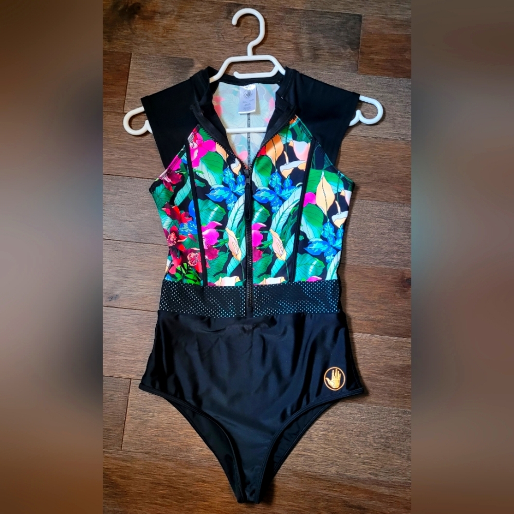 Body Glove Swimsuit - One Piece - Florals/Black - Size XS